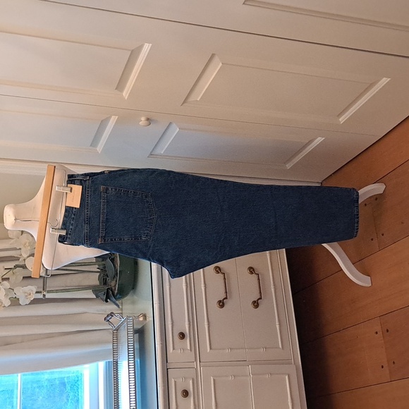 NWOT EVERLANE Womens Curvy 90's Cheeky Straight 100% Cotton Med. Wash Jeans 33R - Picture 3 of 8